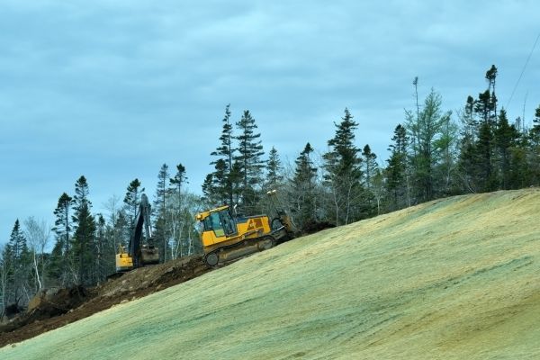 Hill Excavation in Mankato